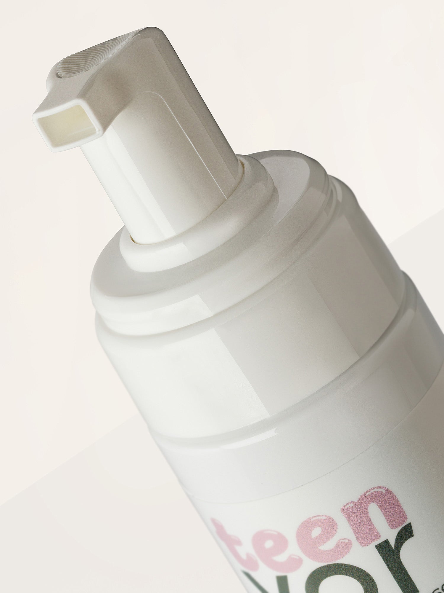 Mousse Detergente Teenyor